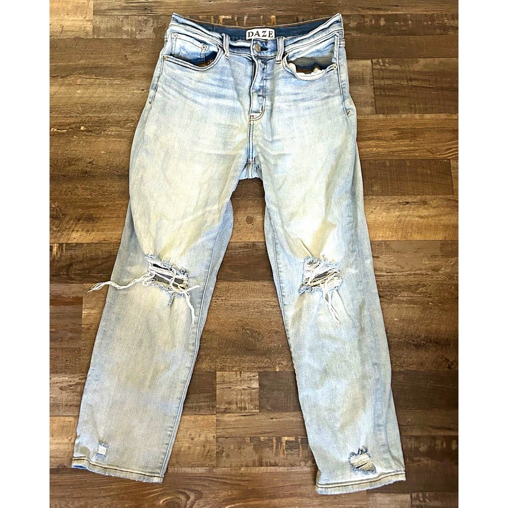 DAZE Women's Straight Jeans Light Wash Blue Denim Distressed High Rise 30